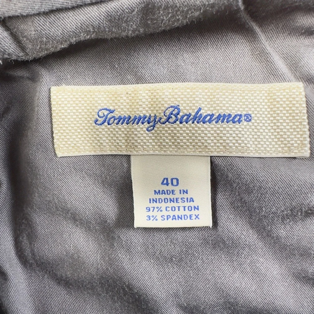 Tommy Bahama Chino Shorts Men's 40 Gray Preppy Flat Front Stretch Casual Golf